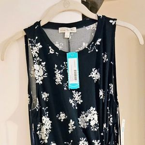 NWT Nine Britton faux wrap dress. Teal blue with white flowers